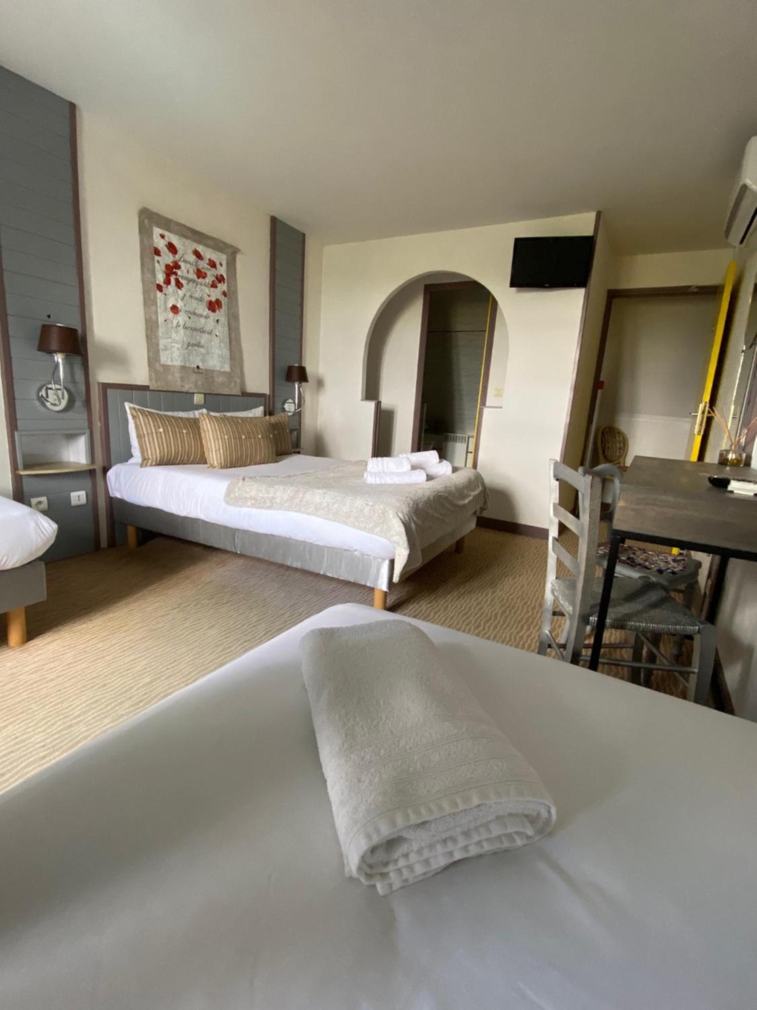 Hotel Bien-Etre Aux Cypres De Marquay Buitenkant foto